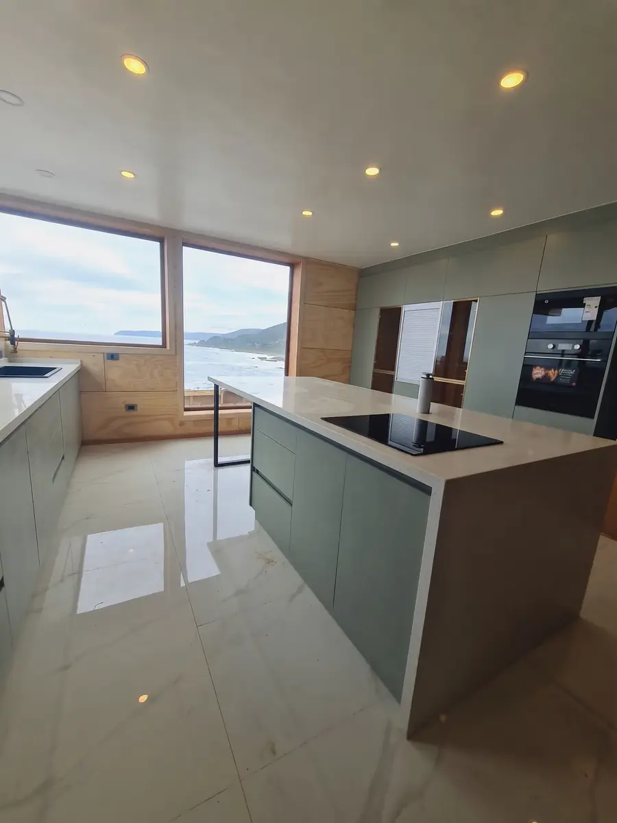 Cocina & Logia Integrada en Roble Americano - Detalle 3